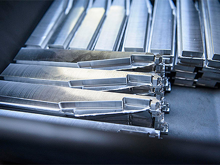 j6国际引线框架-高可靠性连接材料