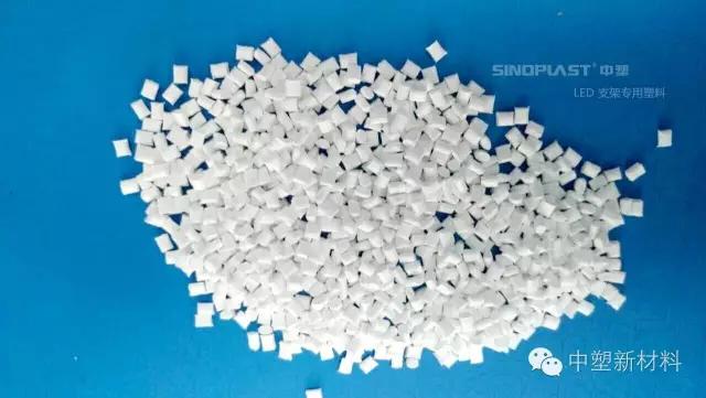 全球禁塑浪潮催生纸浆模塑刚需直压法（干法）引领行业新质生产力革命(图1)